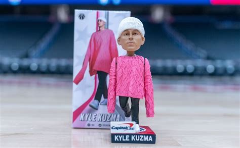 Kyle kuzma bobblehead - Shop Kyle Kuzma Los Angeles Lakers 2020 NBA Champions Bobblehead NBA and more authentic, autographed and game-used items at Amazon's Sports …